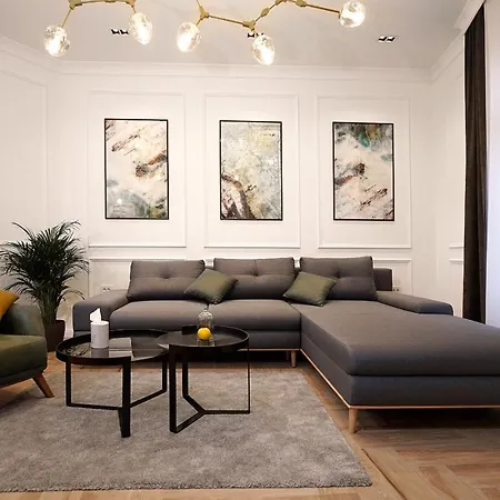 Luxury Donostia & Iruna 아파트 베오그라드